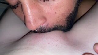 My hot lightskin tinder date DEVOURS my little pink cunt and I squirt all in his mouth - porn video